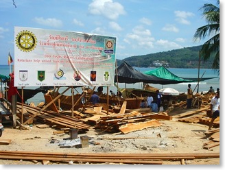 大灾难：Phuket Tsunami 2004